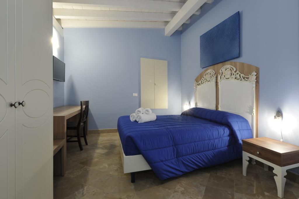 Palazzo Massari 2*