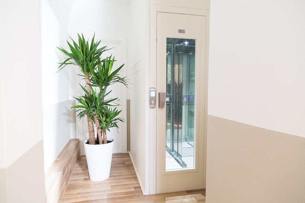 Palazzo Massari Affittacamere 2*